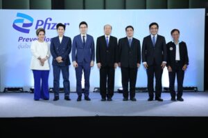 แพทย์เน้นย้ำกลุ่มผู้สูงอายุหรือมีโรคร่วม-เด็ก-สตรีมีครรภ์เสริมภูมิคุ้มกัน ป้องกันโรคติดเชื้อทางเดินหายใจ หลังพบสัญญาณปี 68 พุ่งสูง