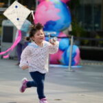 ไอคอนสยาม จัดงาน “ICONSIAM SUMMER KITE PLAYGROUND 2025” ชวน “น้องเกล แอบิเกล” ร่วมสนุก เปิดประสบการณ์เล่นว่าวริมแม่น้ำเจ้าพระยา  