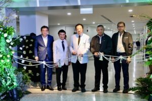 โรงพยาบาลธนบุรี เปิดตัวศูนย์ฟื้นพลังก้าว เอื้อม ยืน เดิน นำเทคโนโลยีสุดล้ำ หุ่นยนต์ฝึกเดิน มาเพิ่มประสิทธิภาพ